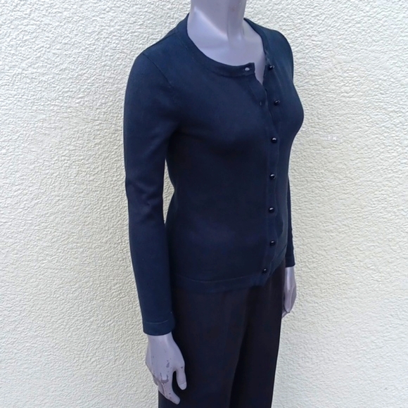 BANANA REPUBLIC PETITE BLACK PURE COTTON BUTTON DOWN CARDIGAN SWEATER - Picture 10 of 17